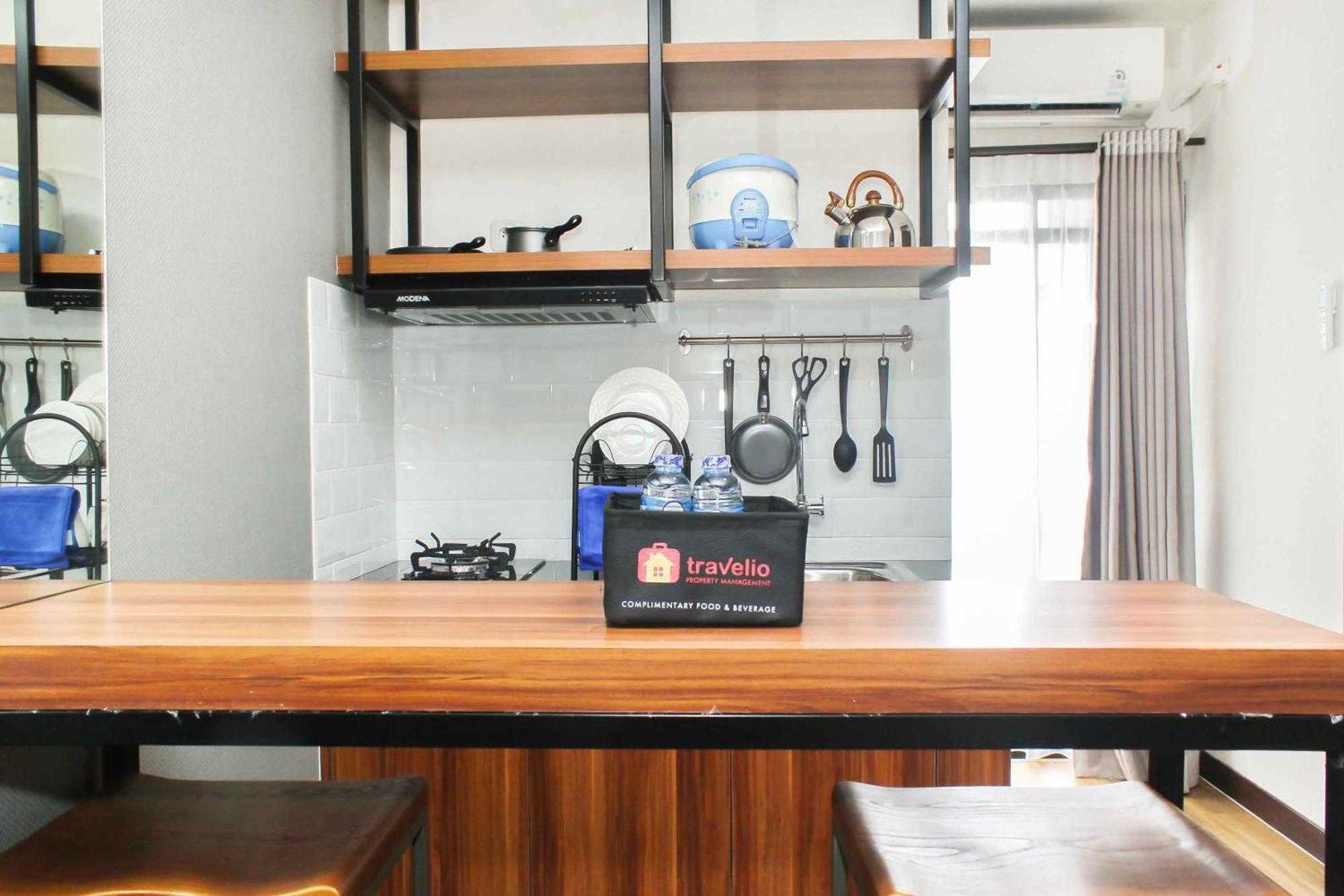 Homey And Simply 2br At Lagoon Town Square By Travelio Bekasi